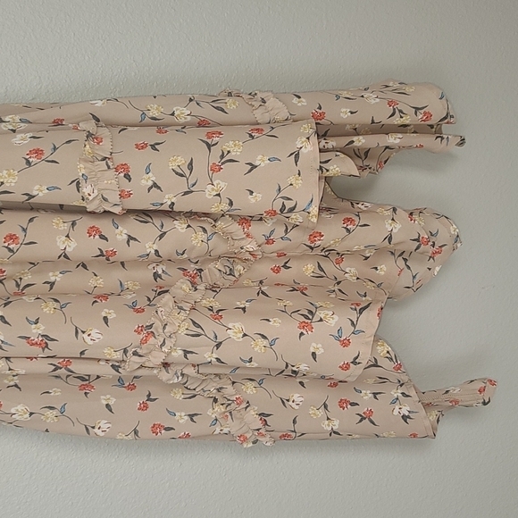 J.O.A. Floral Tie Shoulder Floral Dress Size Small - Picture 6 of 9